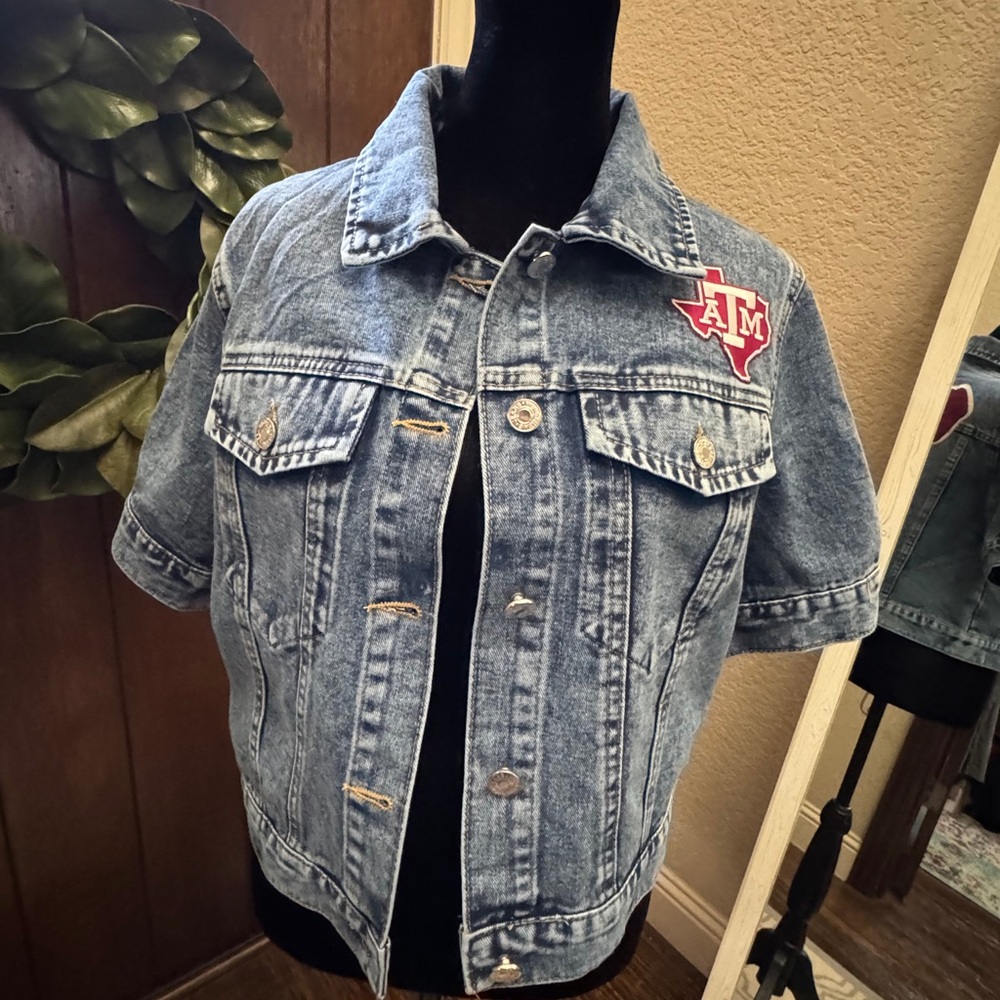 Texas Aggie Bow Patched Denim Jacket (NEW!) - Picture 3 of 9